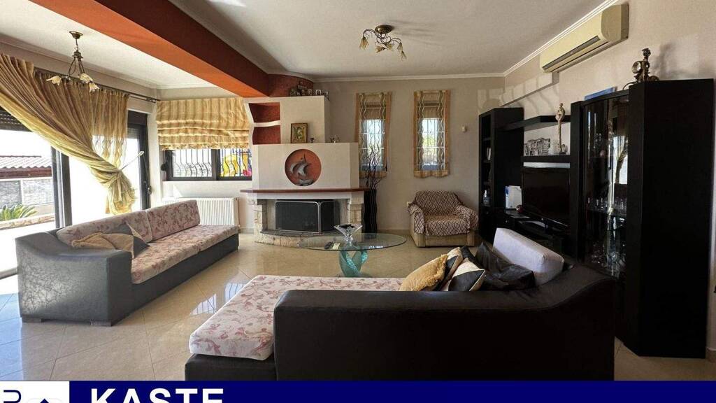 Haus zum Kauf 700.000 € 7 Zimmer 265 m² 2.670 m² Grundstück Kounoupidiana