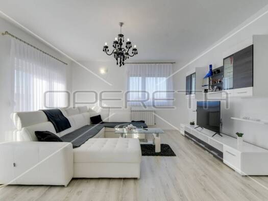 Haus zum Kauf 480.000 € 7 Zimmer 300 m² Brezovica jug