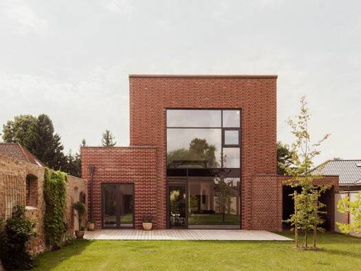 Einfamilienhaus zum Kauf 1.370.000 € 5 Zimmer 160 m² 3.570 m² Grundstück frei ab sofort Lassahn Zarrentin am Schaalsee 19246