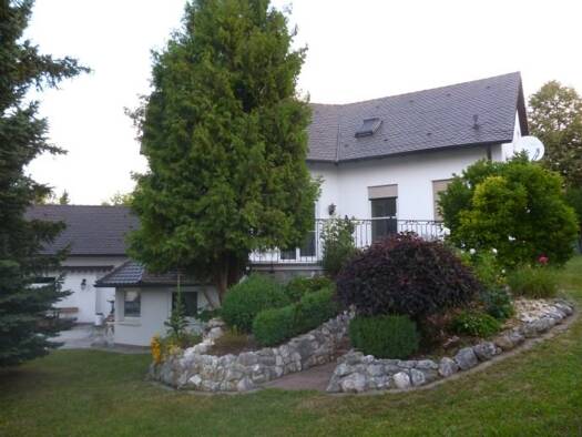 Wohnung zur Miete 1.040 € 3,5 Zimmer 130 m² EG frei ab 01.12.2025 Bissingen 86657