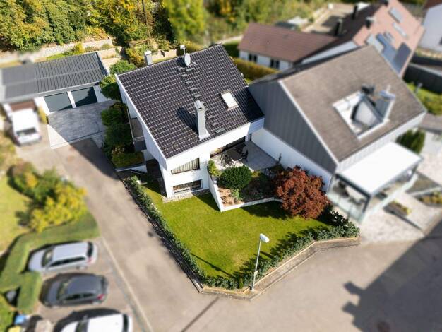 Doppelhaushälfte zum Kauf 889.000 € 6 Zimmer 185,9 m² 498 m² Grundstück Schwieberdingen 71701