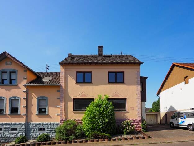 Einfamilienhaus zum Kauf 195.000 € 9 Zimmer 203 m² 526 m² Grundstück Hostenbach Wadgassen 66787
