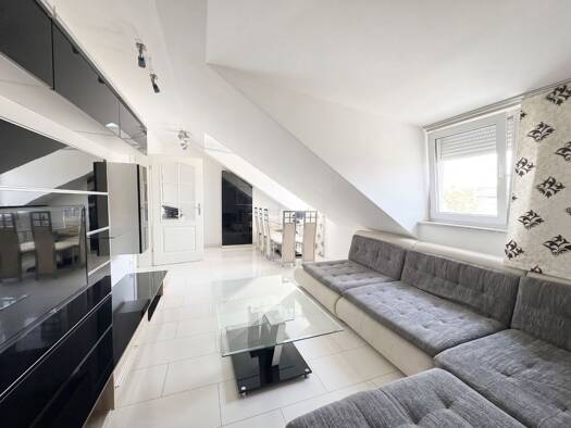 Wohnung zum Kauf 215.000 € 2 Zimmer 69,8 m² 5. Geschoss St Leonhard Weiterer Innenstadtgürtel West / Nord / Ost 90439
