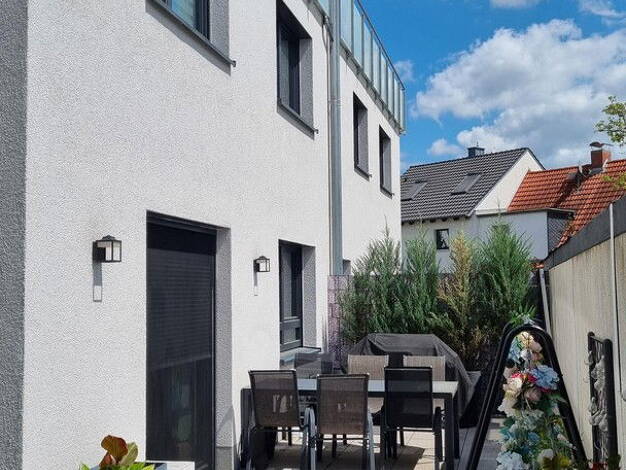 Doppelhaushälfte zum Kauf provisionsfrei 950.000 € 6 Zimmer 165 m² 835 m² Grundstück Eschborn 65760
