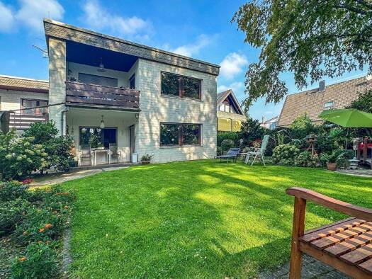 Mehrfamilienhaus zum Kauf 885.000 € 12 Zimmer 351,7 m² 1.383 m² Grundstück Forsbach Rösrath 51503