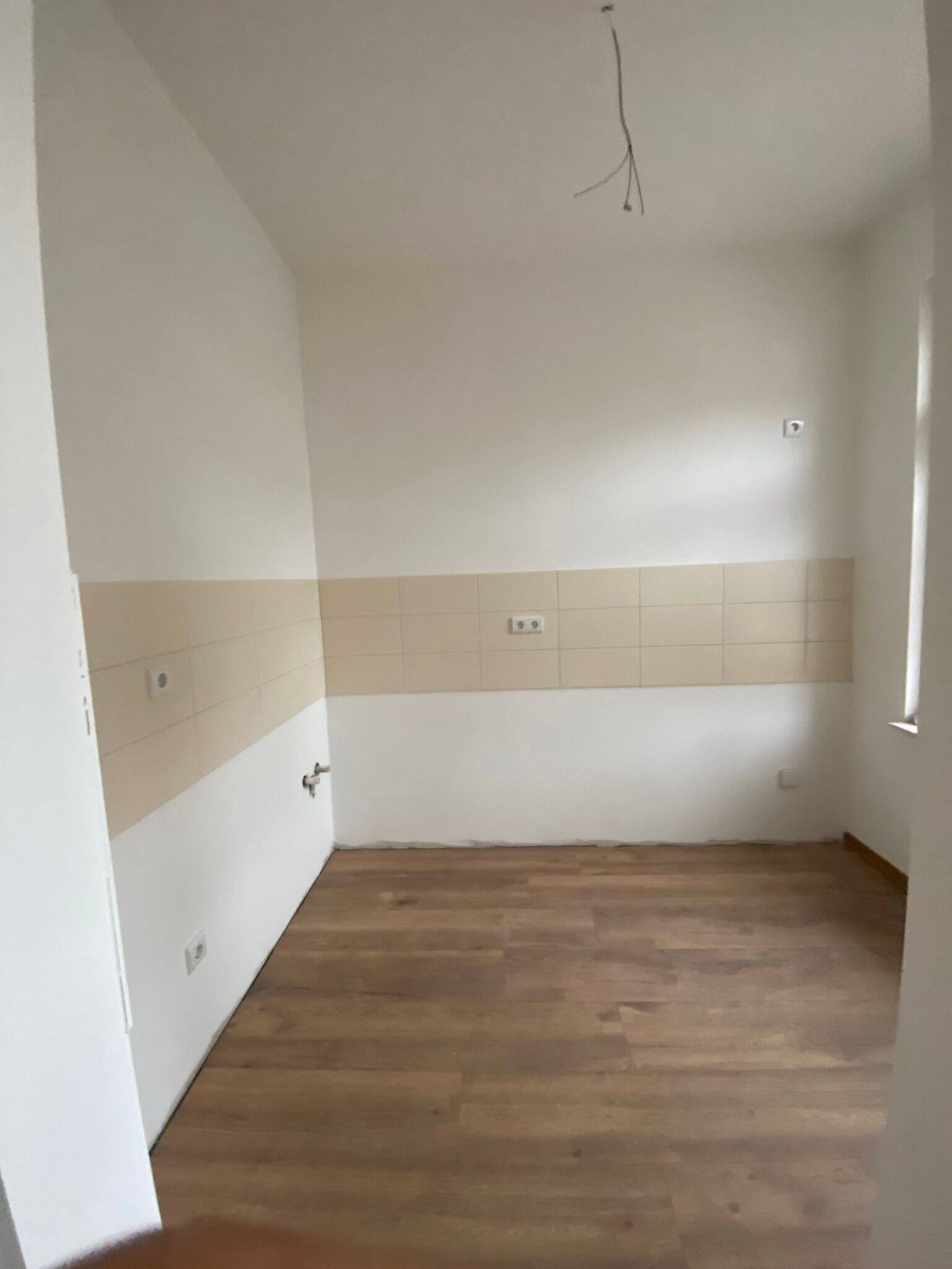 mit kleiner Terrasse * Lützowstr. 37* – Lützowstr. 37, 9119 Chemnitz – Vorschaubild 6