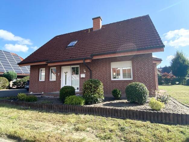 Einfamilienhaus zur Miete 1.020 € 4 Zimmer 135 m² Klein Berßen 49777