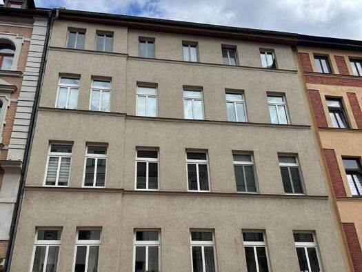 Wohnung zur Miete 780 € 4 Zimmer 105 m² 3. Geschoss frei ab 01.04.2026 Liebenauer Straße 5 Innenstadt Halle/S. 06110