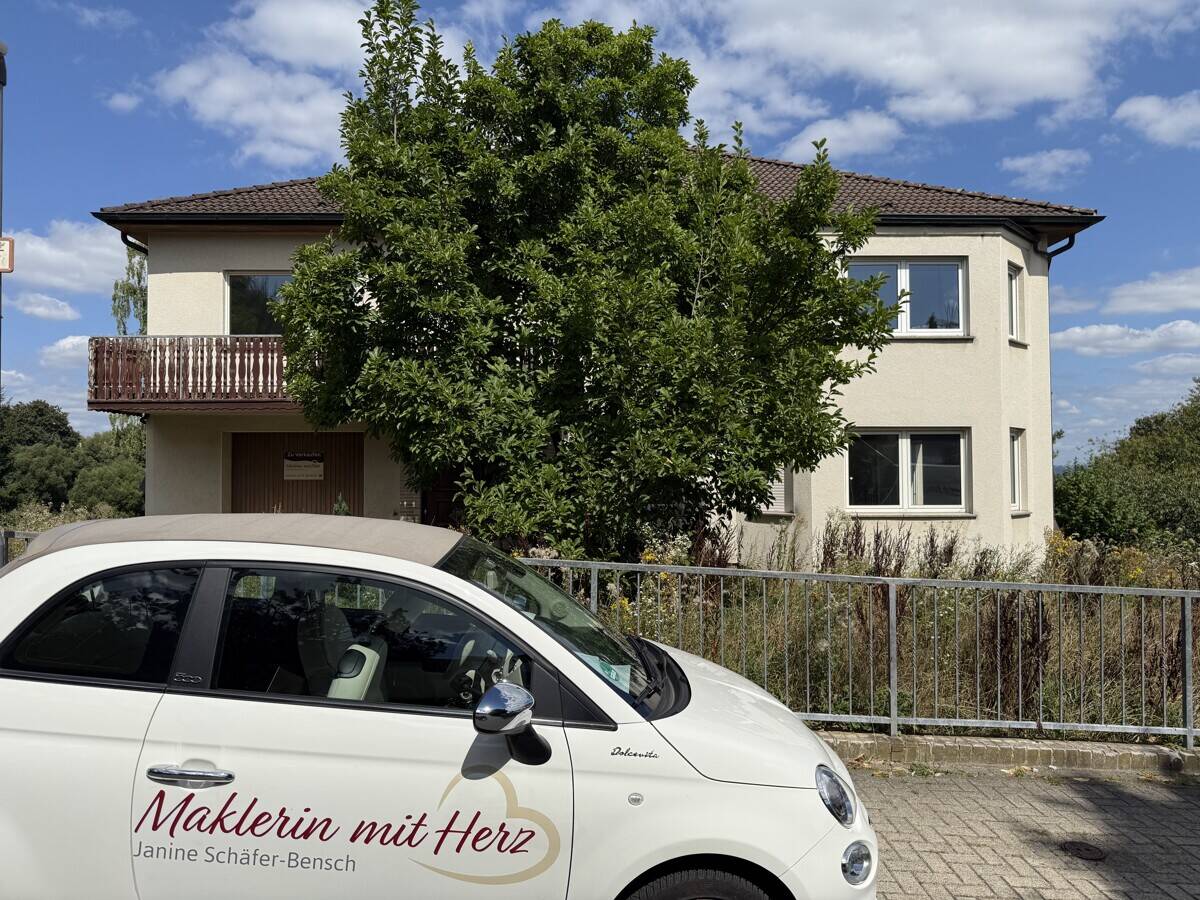 Exklusives Anwesen mit Weitblick - Zweifamilienhaus in Bestlage am Naturschutzgebiet! – Kassel – Bild 1 von 26