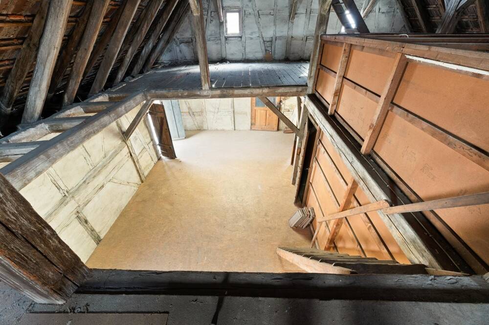 Property thumbnail 12