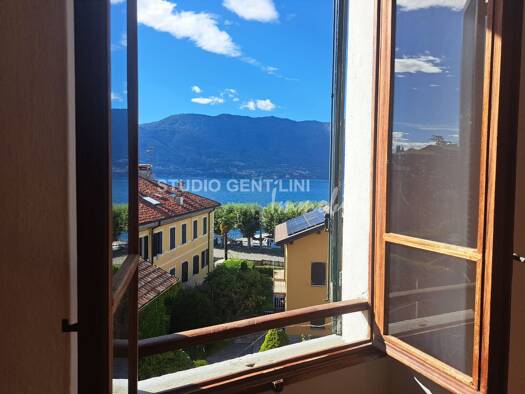 Wohnung zum Kauf 125.000 € 3 Zimmer 2. Geschoss via roma 21 Porto Valtravaglia 21010