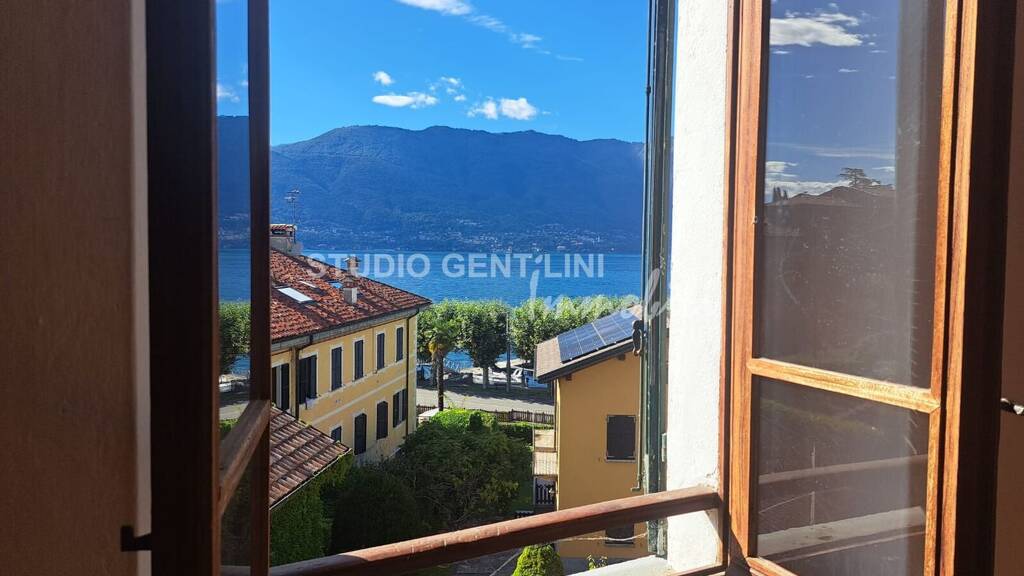 Wohnung zum Kauf 125.000 € 3 Zimmer 2. Geschoss via roma 21 Porto Valtravaglia 21010