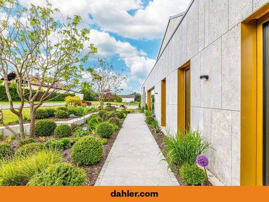 Einfamilienhaus zum Kauf 2.200.000 € 4 Zimmer 285 m² 3.560 m² Grundstück Mitterkreith Roding 93426