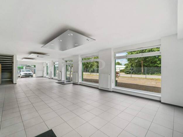 Bürofläche zur Miete 8 € 204 m² Bürofläche teilbar ab 102 m² Altmoorhausen Hude (Oldenburg) / Altmoorhausen 27798