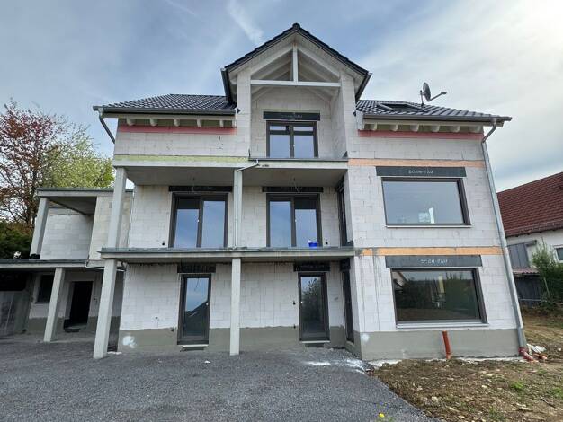 Wohnung zum Kauf - Erstbezug provisionsfrei 352.238 € 3 Zimmer 93,9 m² EG frei ab sofort Hain Poppenhausen 97490