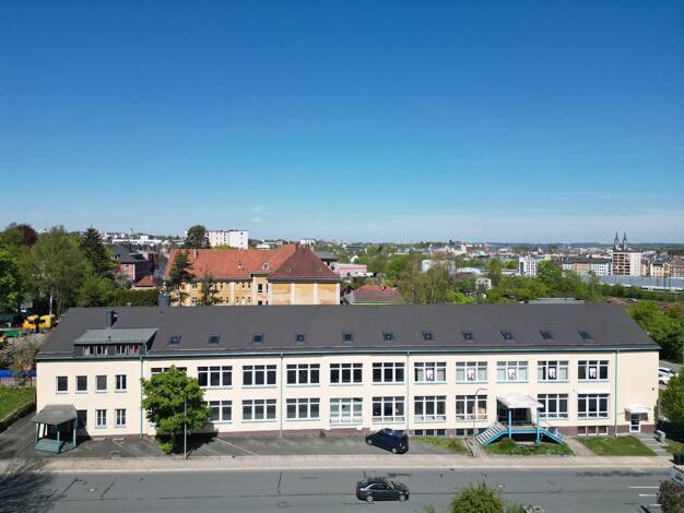 Bürogebäude zum Kauf 1.250.000 € 9 Zimmer Innenstadt Hof 95032