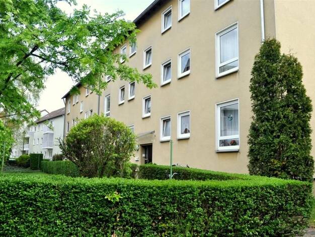 Wohnung zum Kauf provisionsfrei 279.840 € 3,5 Zimmer 69,9 m² 1. Geschoss Steinhauerstraße 10 Benrath Düsseldorf 40597