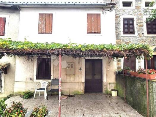 Haus zum Kauf 100.000 € 3 Zimmer 67 m² Paz, Cerovlje Cerovlje