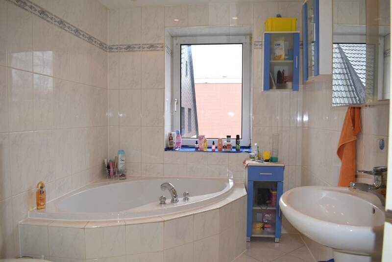 Immobilie in Seevetal - Attraktives Zweifamilienhaus als Kapitalanlage! - Bild 4