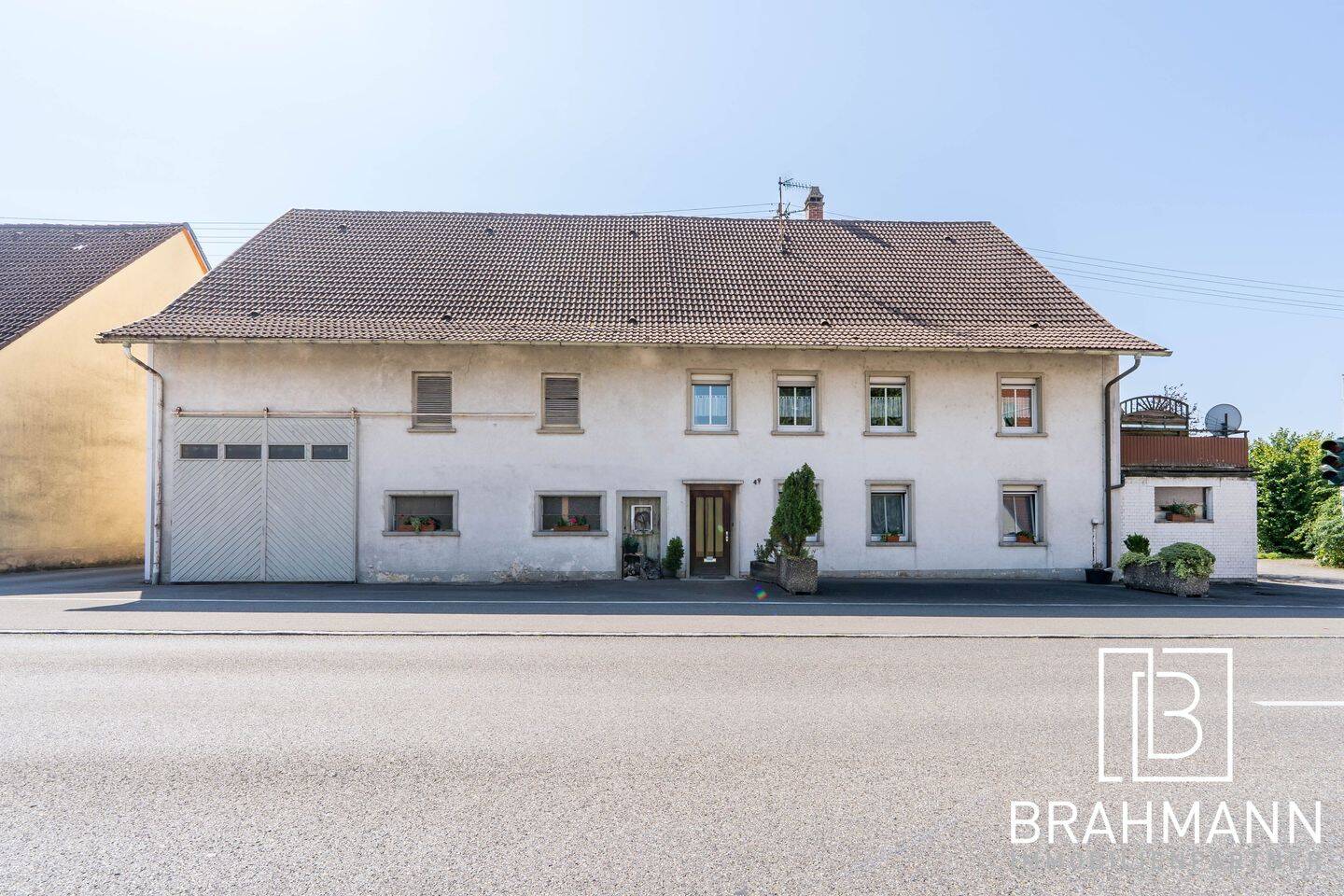 Haus zum Kauf - Ansicht 2