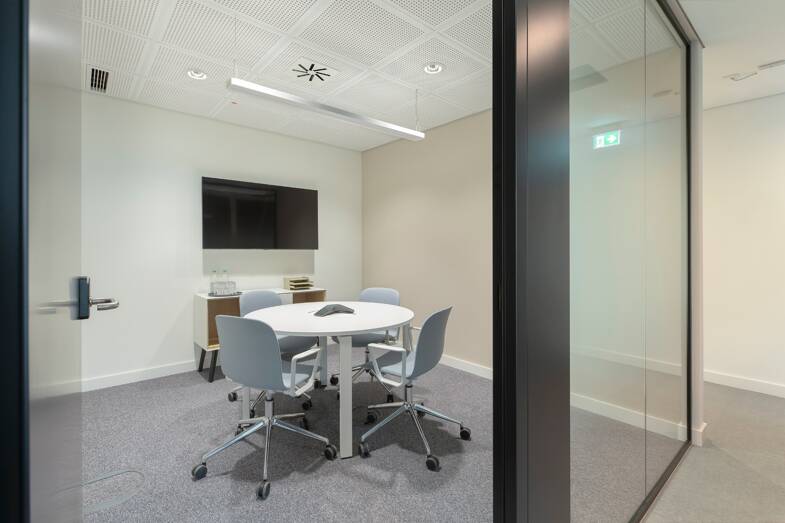 Bürofläche zur Miete provisionsfrei 999 € 60 m² Bürofläche teilbar von 20 m² bis 60 m² Line-Eid-Strasse 6/8 Industriegebiet Konstanz 78467