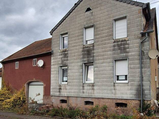 Einfamilienhaus zum Kauf 45.000 € 5 Zimmer 129 m² 600 m² Grundstück Primstal Nonnweiler / Primstal 66620