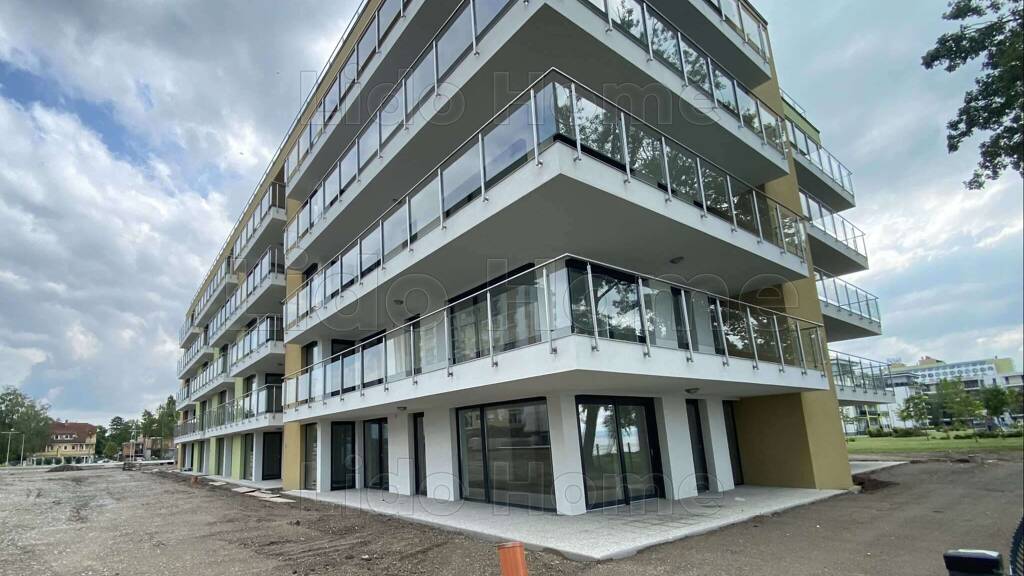 Studio zum Kauf - Erstbezug 280.700 € 3 Zimmer 68 m² EG Siófok 8600