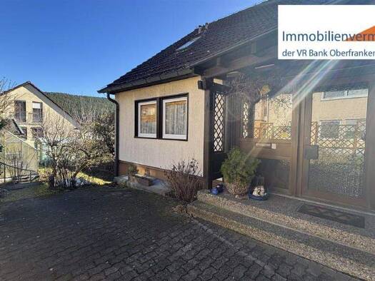 Einfamilienhaus zum Kauf 339.000 € 6 Zimmer 170 m² 624 m² Grundstück Niederndobrach Kulmbach 95326