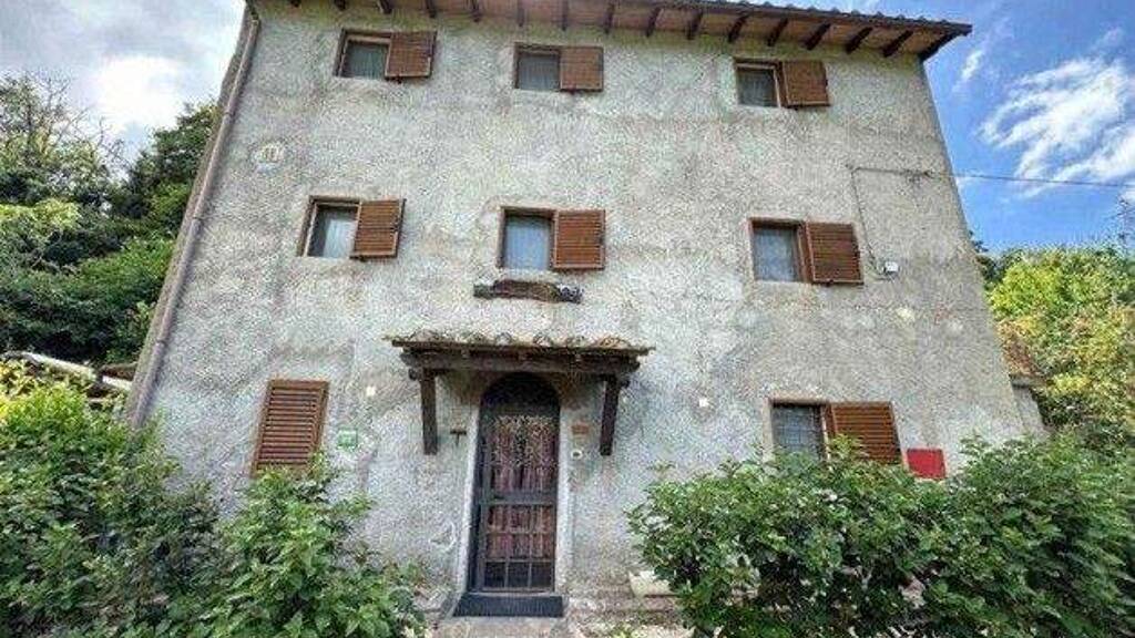 Einfamilienhaus zum Kauf 320.000 € 5 Zimmer 210 m² 5.800 m² Grundstück Sassetta 57020