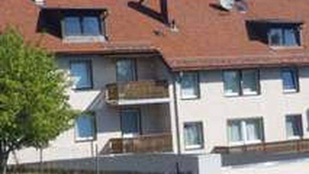 Wohnung zur Miete 800 € 5 Zimmer 110 m² Hügelstraße 31 Innenstadt Hof 95032