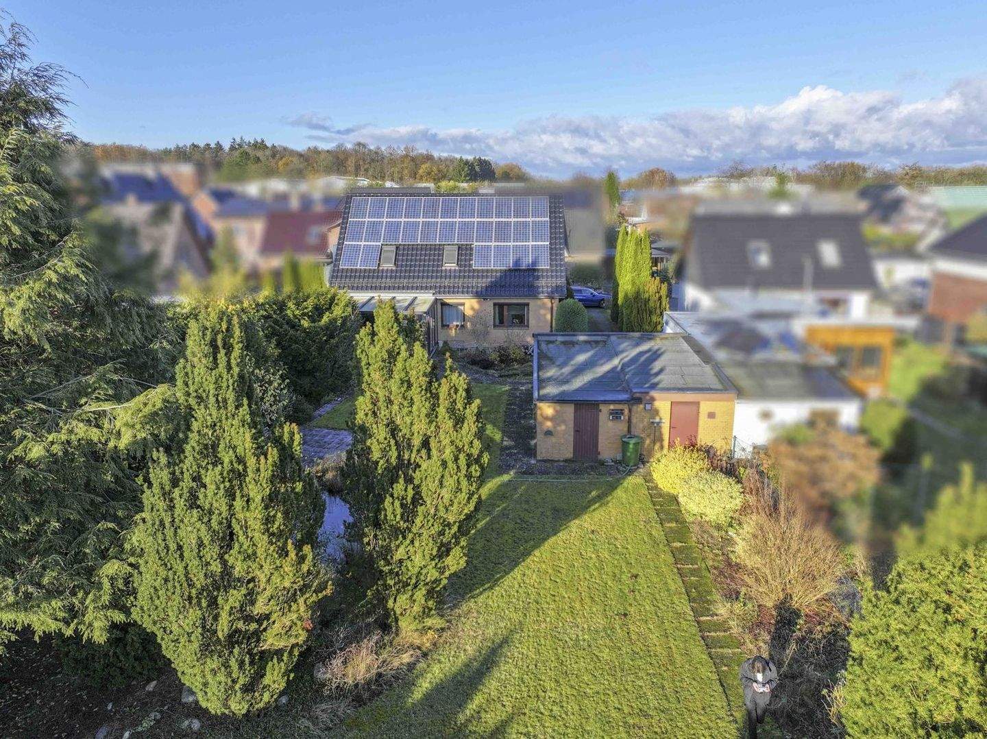 Immobilie in Großensee - ! Neu ! Einfamilienhaus mit Einliegerwohnung und weiterem Baugrundstück in 22946 Trittau - Bild 4