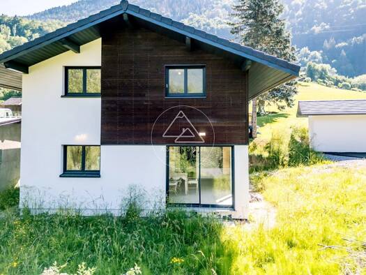 Haus zum Kauf 550.000 € 106 m² 767 m² Grundstück Saint-Jean-d'Aulps 74430
