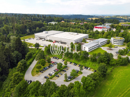 Lagerhalle zur Miete provisionsfrei 6.257 m² Lagerfläche teilbar ab 2.619 m² Heining Passau 94036