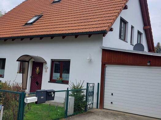 Mehrfamilienhaus zum Kauf provisionsfrei 699.997 € 7 Zimmer 190 m² 882 m² Grundstück Groß Glienicke Potsdam 14476