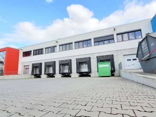 Lagerhalle zur Miete 2.600 m² Lagerfläche teilbar ab 1.000 m² - Kelsterbach 65451