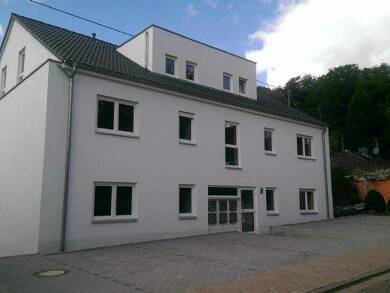 Wohnung zur Miete 750 € 3 Zimmer 90,3 m² 2. Geschoss frei ab 01.10.2025 Reihersbergstr. 9 Beckingen Beckingen 66701