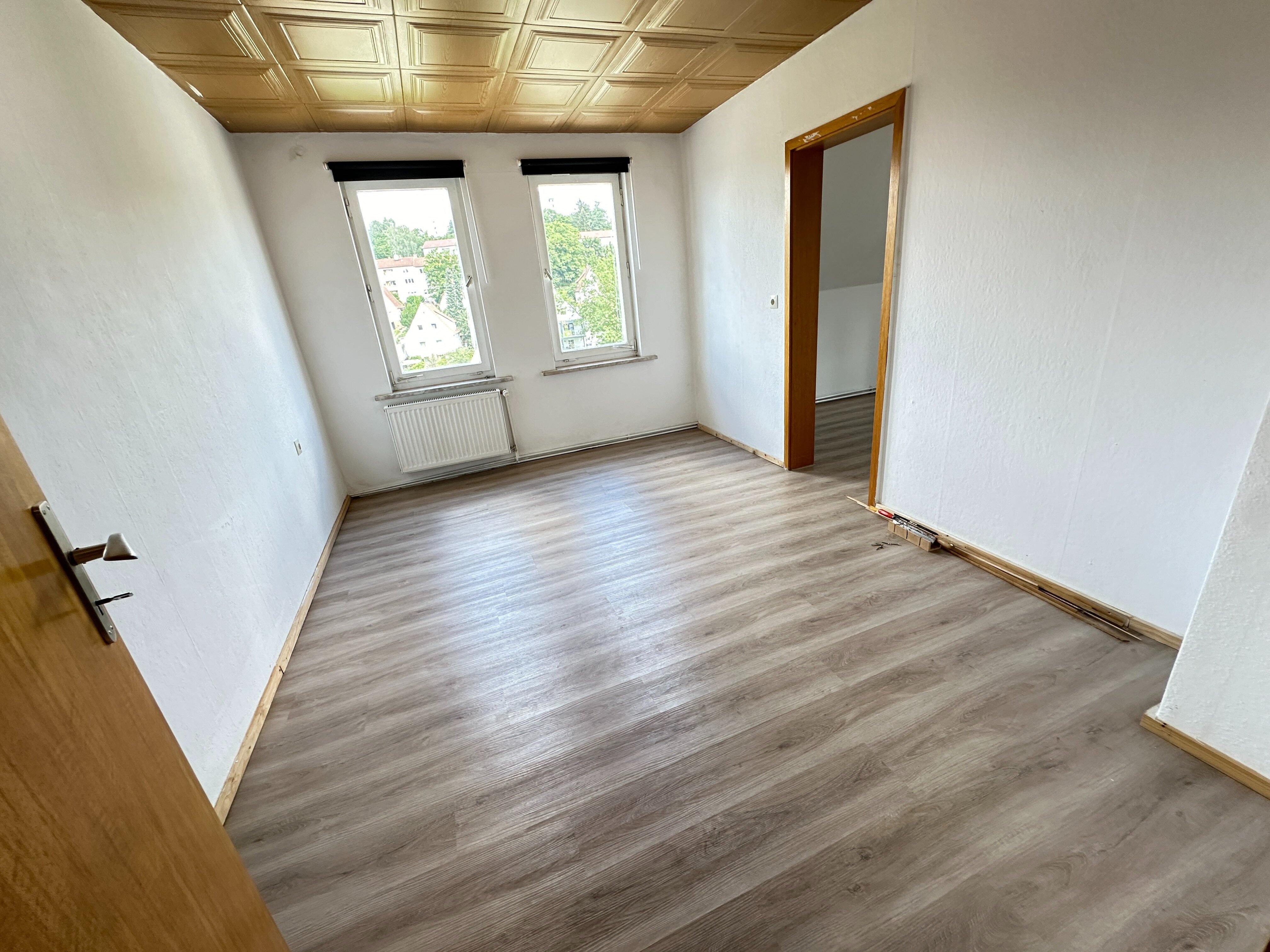 Wohnung zur Miete 450 € 2,5 Zimmer 64 m²<br/>Wohnfläche 2.<br/>Geschoss Ketschendorf Coburg 96450