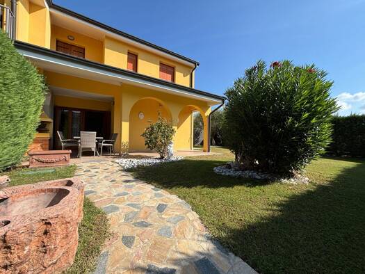 Wohnung zum Kauf 348.000 € 3 Zimmer 75 m² 2 Geschosse frei ab sofort Via dei Vigneti 100 Lazise 37017