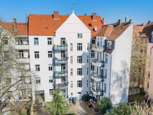 Mehrfamilienhaus zum Kauf provisionsfrei als Kapitalanlage geeignet 3.150.000 € 60 Zimmer 1.472 m² 1.091 m² Grundstück Linden-Nord Hannover 30451