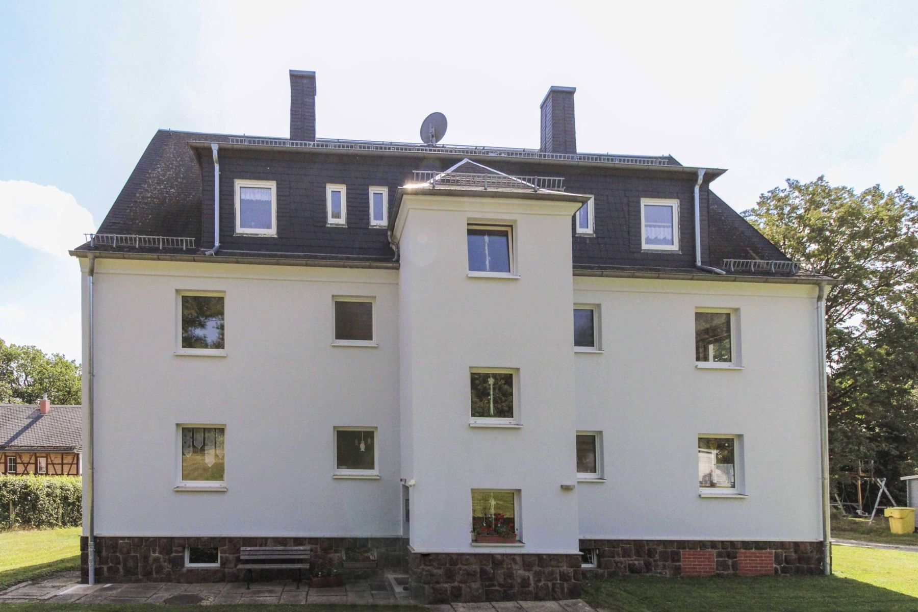 Mehrfamilienhaus zum Kauf als Kapitalanlage geeignet 425.000 € 1 Zimmer 356 m²<br/>Wohnfläche 2.037,2 m²<br/>Grundstück Borna-Heinersdorf 131 Chemnitz 09114