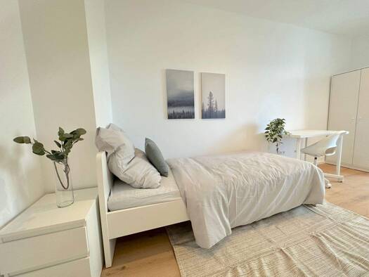 Wohnung zur Miete 550 € 1 Zimmer 11 m² 4. Geschoss frei ab sofort Rödelheimer Landstraße 126 Bockenheim Frankfurt am Main 60487