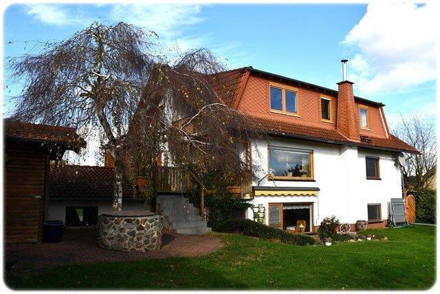 Einfamilienhaus zum Kauf 289.000 € 9 Zimmer 238 m²<br/>Wohnfläche 749 m²<br/>Grundstück Nieder-Waroldern Twistetal 34477