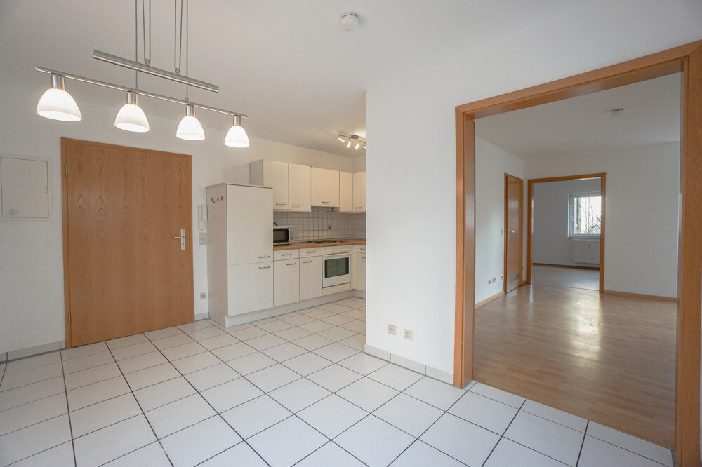 Wohnung zur Miete 636 € 2 Zimmer 53 m²<br/>Wohnfläche EG<br/>Geschoss 01.02.2025<br/>Verfügbarkeit Untermainbach Rednitzhembach 91126