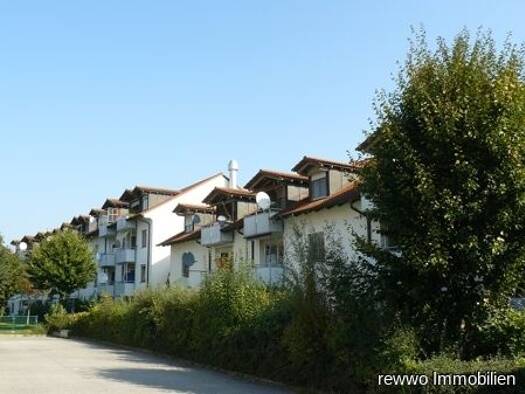 Wohnung zur Miete 600 € 2 Zimmer 60,4 m² EG frei ab 01.10.2026 Reichenbergstraße 5 Neuötting Neuötting 84524