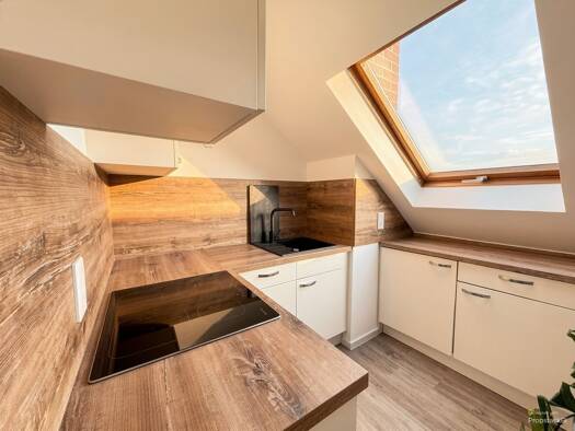 Wohnung zur Miete 999 € 2 Zimmer 70 m² 4. Geschoss Brandvorwerkstraße 57 Südvorstadt Leipzig 04275