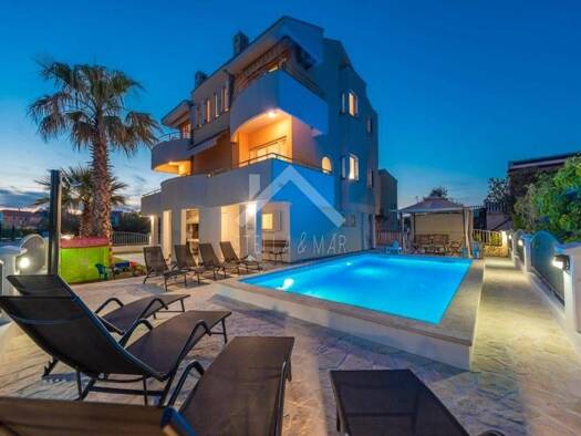 Einfamilienhaus zum Kauf 550.000 € 7 Zimmer 270 m² 308 m² Grundstück Privlaka 23233