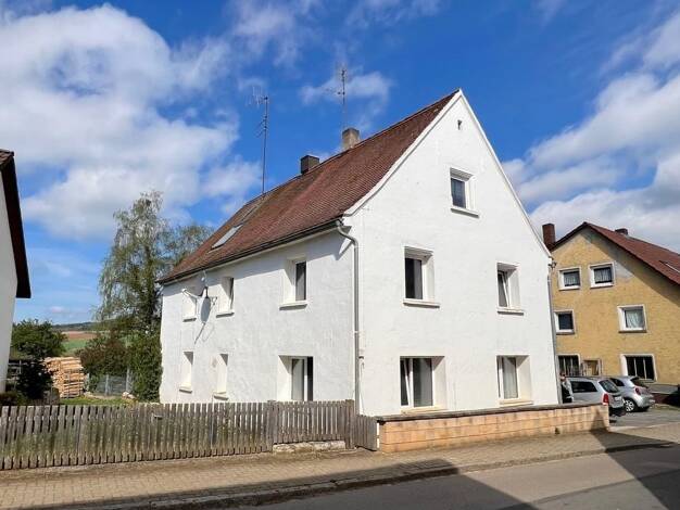 Mehrfamilienhaus zum Kauf 280.000 € 10 Zimmer 300 m² 850 m² Grundstück frei ab sofort Heidenheim 91719