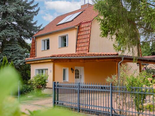 Einfamilienhaus zum Kauf 498.000 € 5 Zimmer 139,4 m² 680 m² Grundstück Birkenstein Hoppegarten 15366