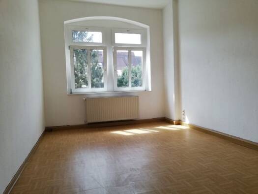 Wohnung zur Miete 320 € 3 Zimmer 76,3 m² 2. Geschoss frei ab sofort Döbeln 04720