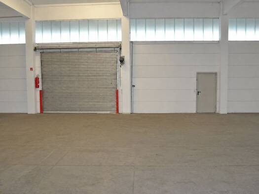 Lagerhalle zur Miete 6,80 € 480 m² Lagerfläche teilbar ab 240 m² Hirblingen Gersthofen 86368